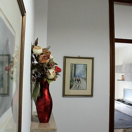 Casa Del Tennis Івреа Екстер'єр фото