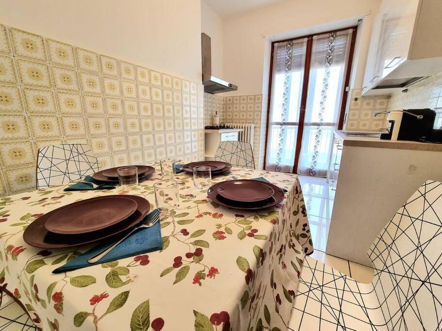 Casa Del Tennis Івреа Екстер'єр фото