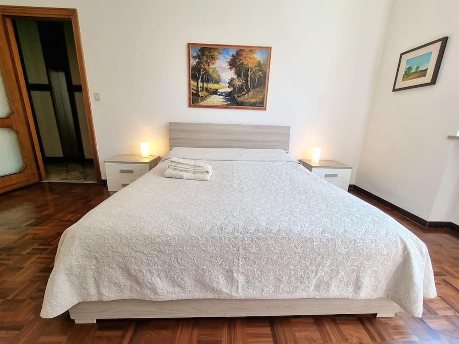 Casa Del Tennis Івреа Екстер'єр фото