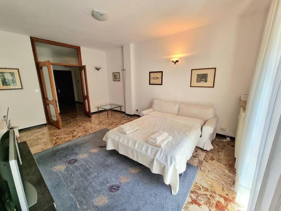 Casa Del Tennis Івреа Екстер'єр фото
